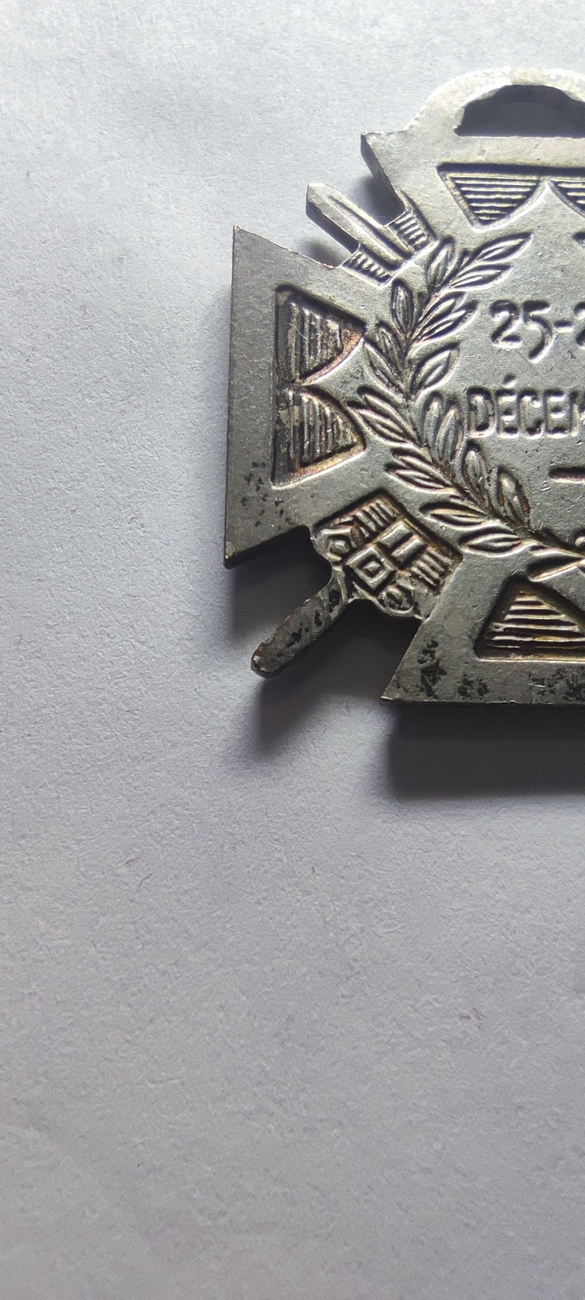 Médaille Journée du Poilu 1915 signée Bargas – vue 2