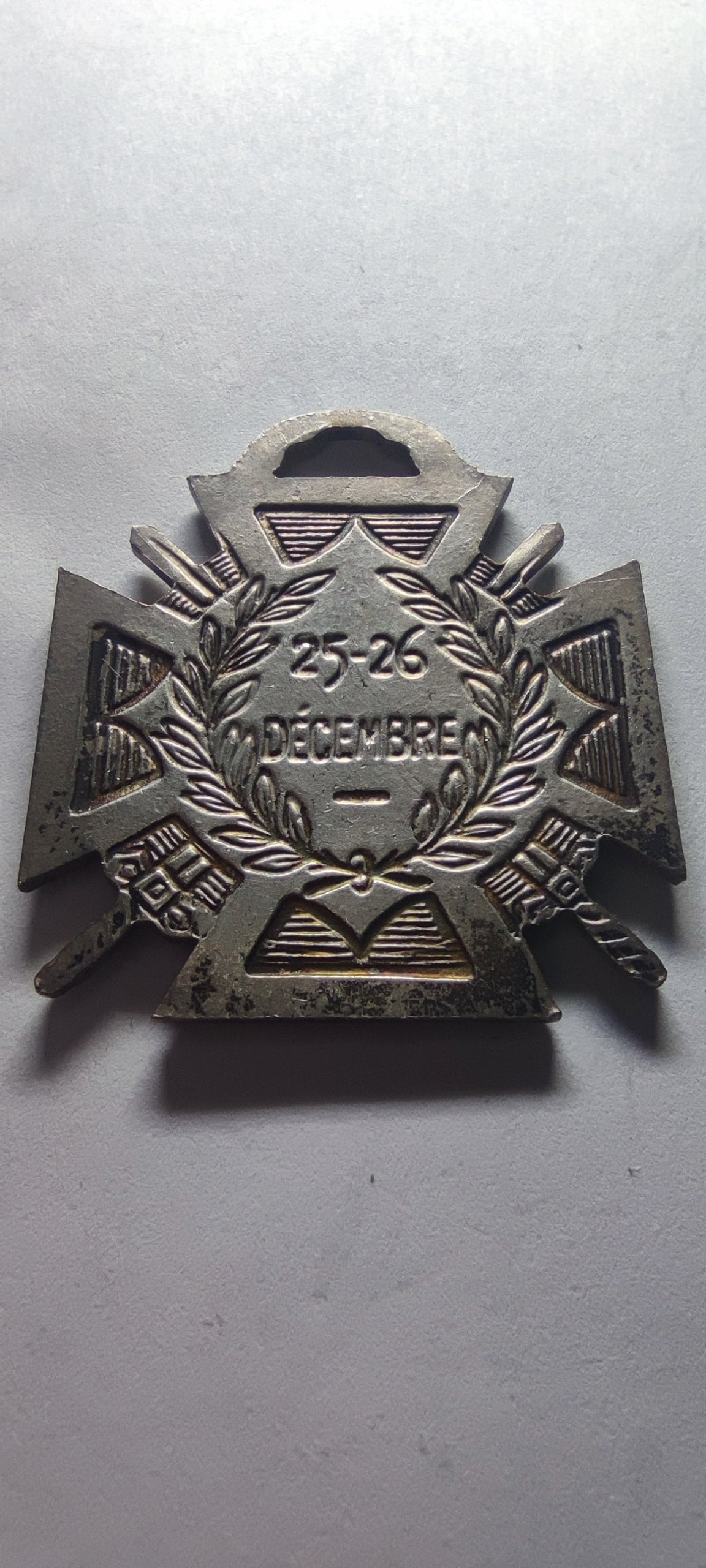 Médaille Journée du Poilu 1915 signée Bargas – vue 4