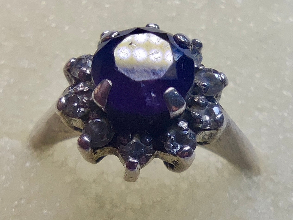 Bague marguerite en argent 925, pierre violette entourée de pierres blanches, taille 54