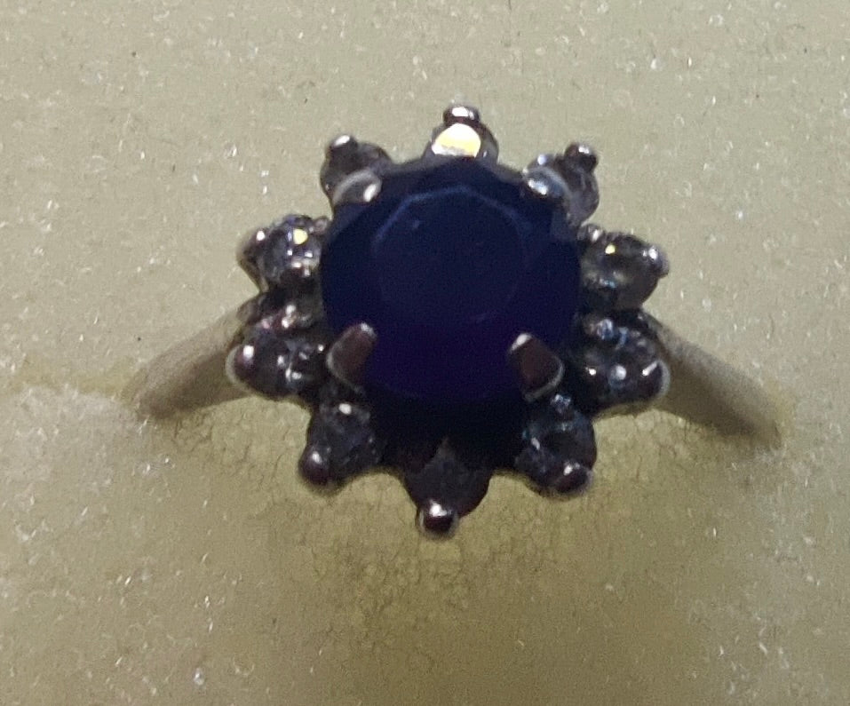Bague marguerite en argent 925, pierre violette entourée de pierres blanches, taille 54