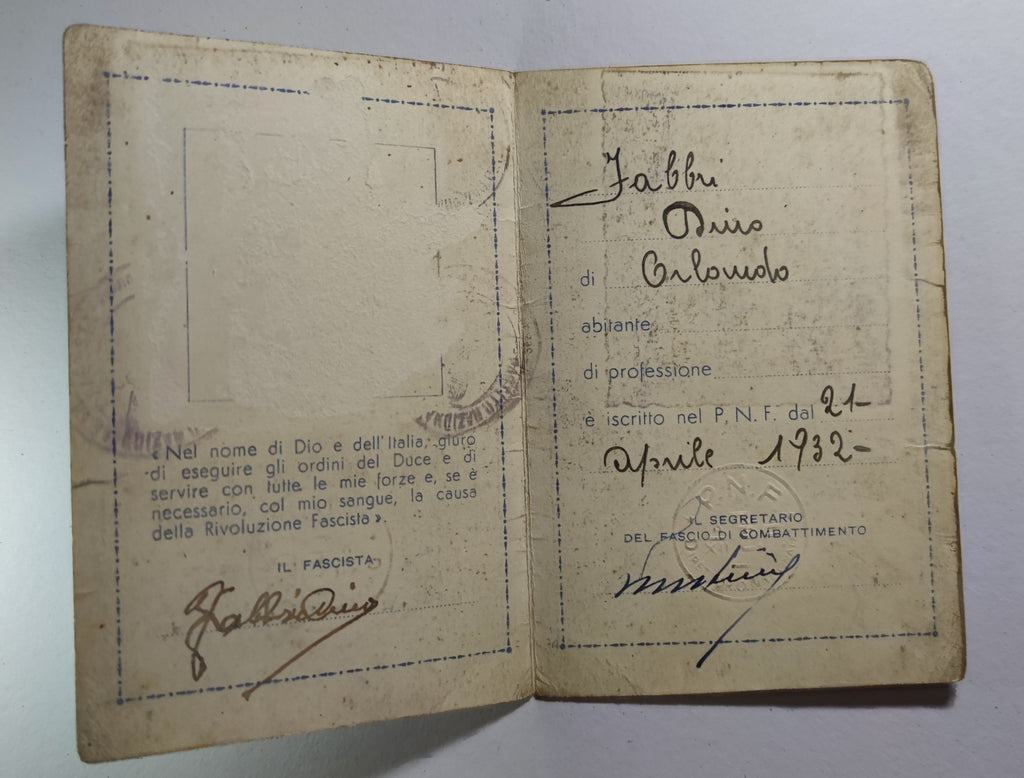 Archives d'un immigré italien, Dino Fabbri (1911-1985) : de Lucques à Alfortville, naturalisation 1939, exode, Berlin 1944, rapatriement - lot de 19 documents et une gourmette