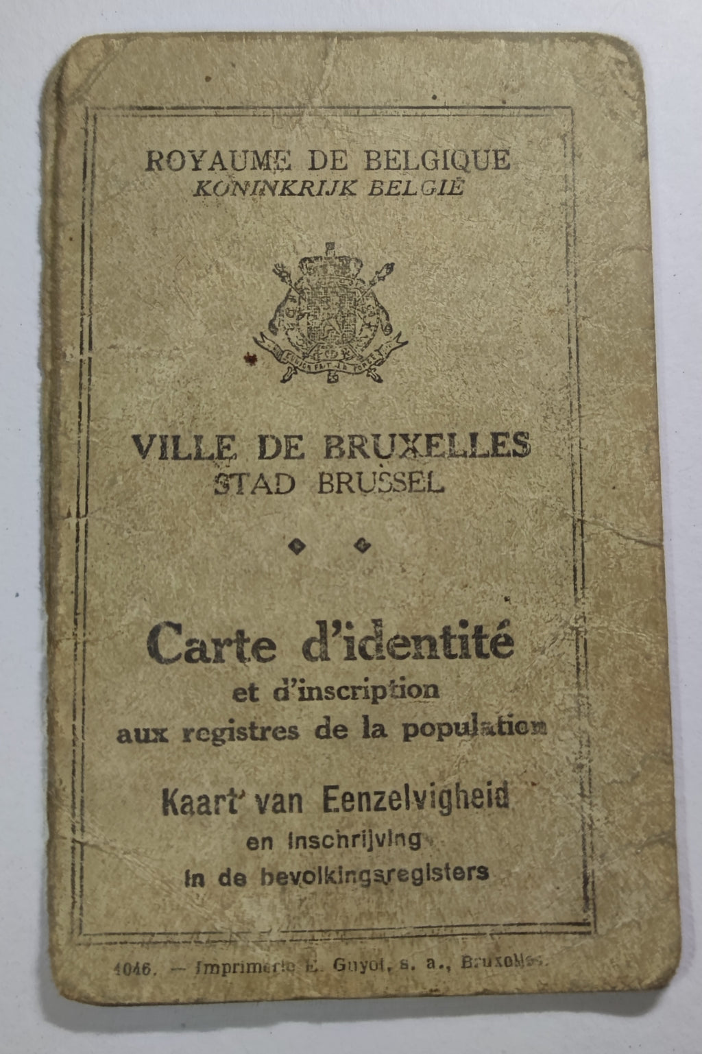 Archives d'un immigré italien, Dino Fabbri (1911-1985) : de Lucques à Alfortville, naturalisation 1939, exode, Berlin 1944, rapatriement - lot de 19 documents et une gourmette