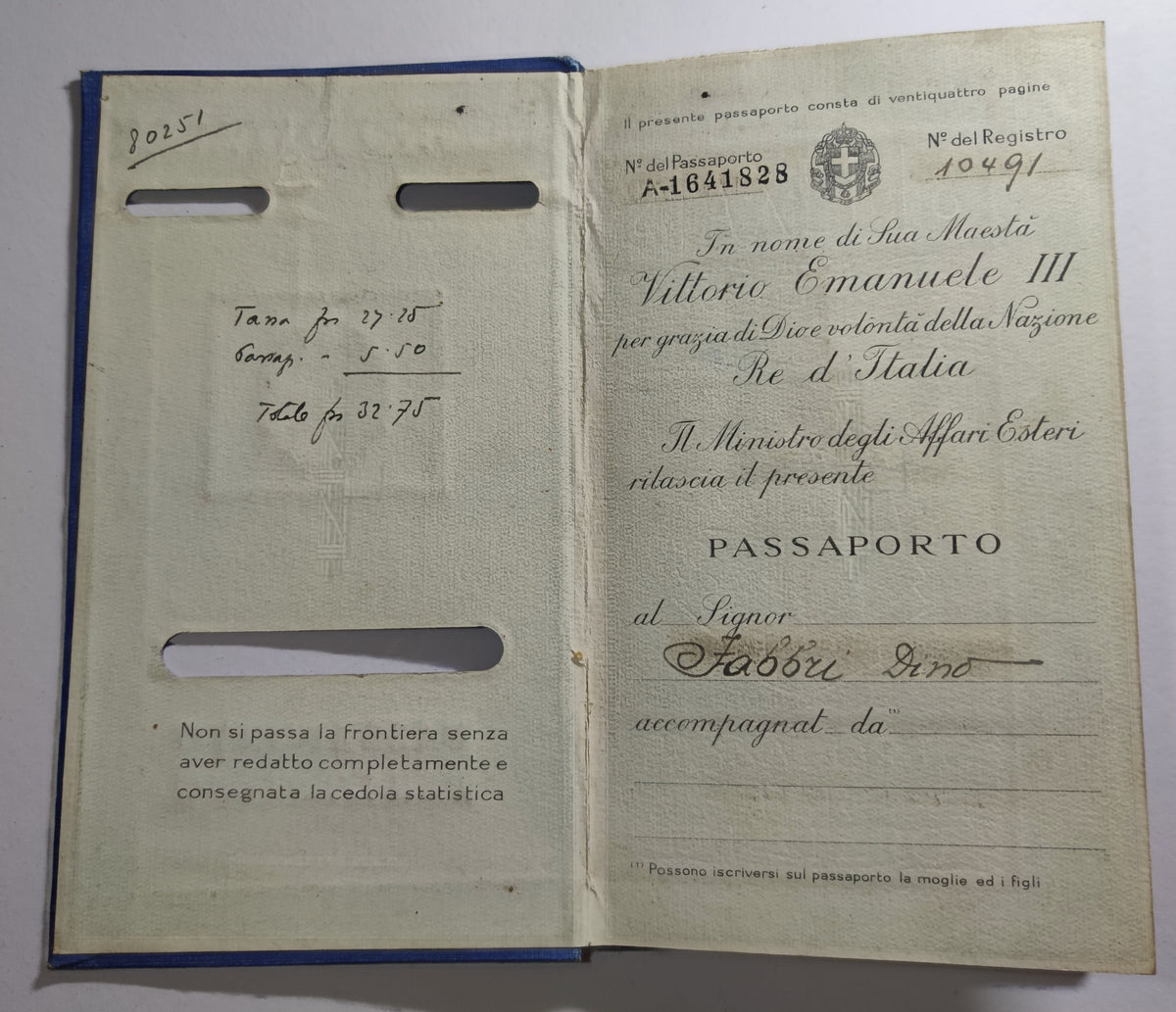 Archives d'un immigré italien, Dino Fabbri (1911-1985) : de Lucques à Alfortville, naturalisation 1939, exode, Berlin 1944, rapatriement - lot de 19 documents et une gourmette