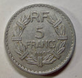 Revers de la 5 francs Lavrillier 1950, valeur et millésime dans une couronne végétale.