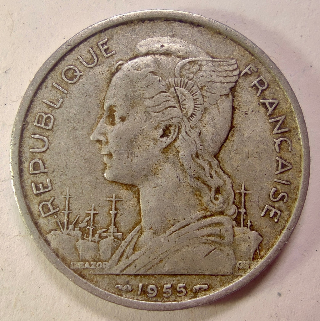 Avers de la 5 francs La Réunion 1955, Marianne, navires et signature L. Bazor.