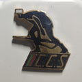 Pin’s C.C.S., félin noir, vers 1990